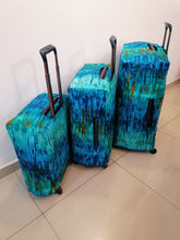 Load image into Gallery viewer, Lot de 3 Housses de protection pour valise (tissu wax)
