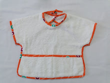 将图片加载到图库查看器，Lot de 2 bavoirs bébé à manches-tissu coton imprimé (wax).
